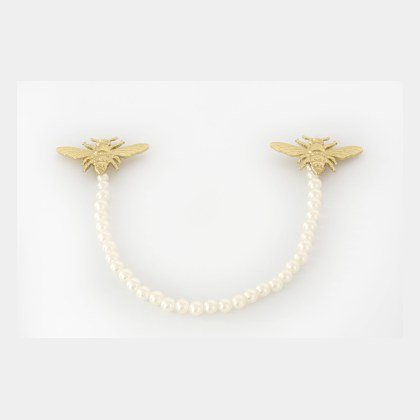Two Bees 007 + Small Pearls